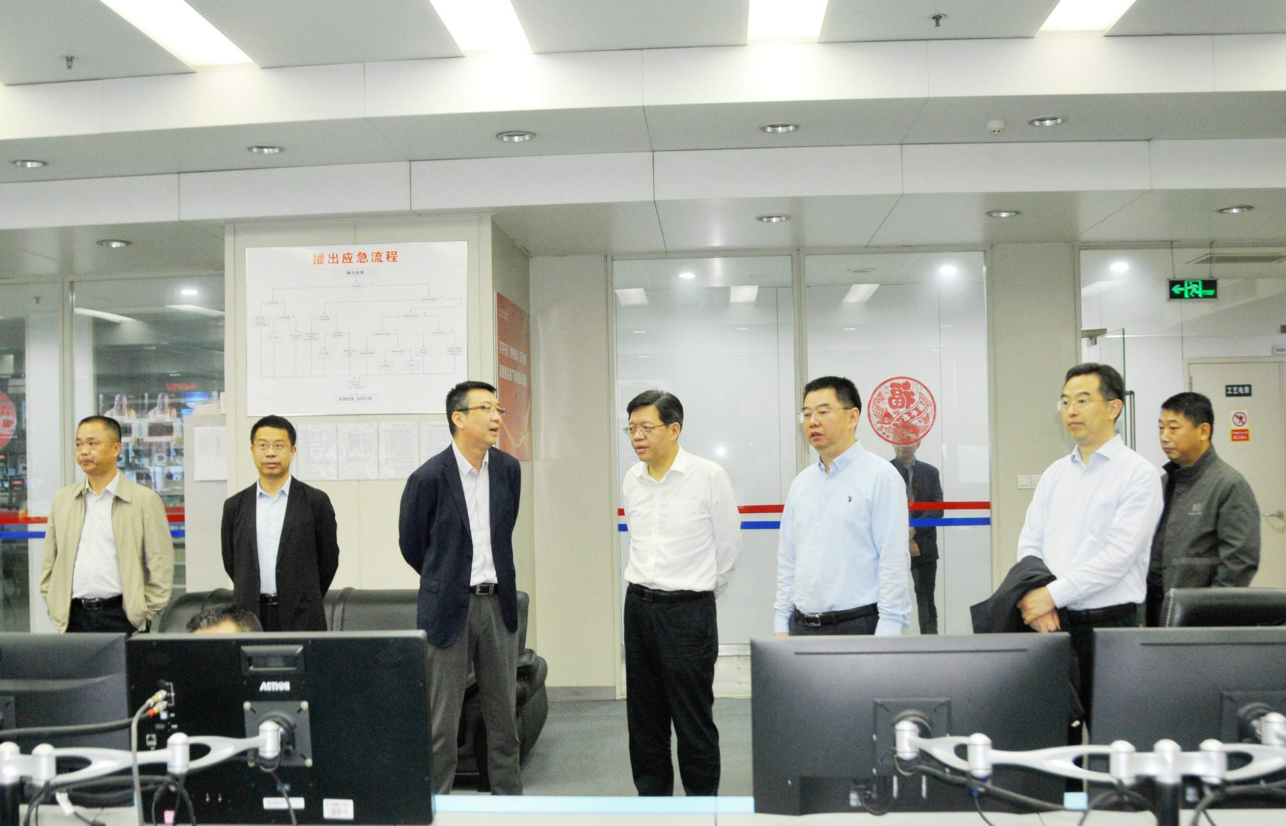 省廣電局領(lǐng)導(dǎo)赴鎮(zhèn)江調(diào)研廣電視聽(tīng)工作